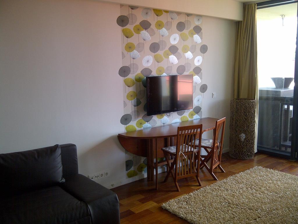 Modern Apartment With Lake View Balatonlelle Ruang foto