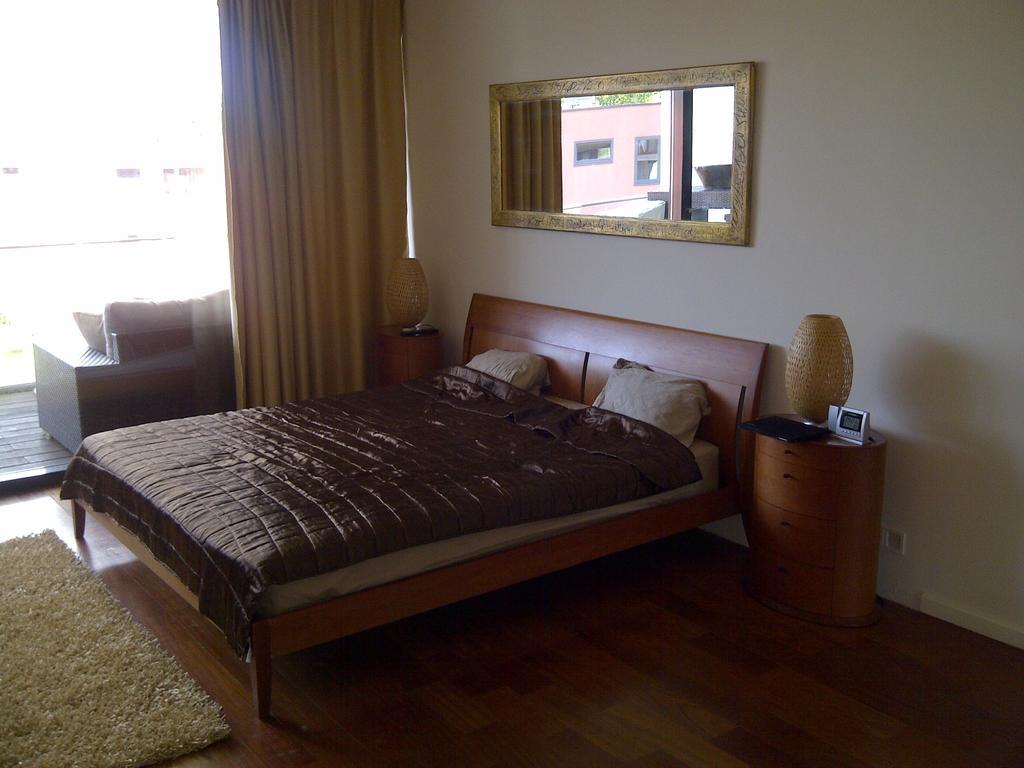 Modern Apartment With Lake View Balatonlelle Ruang foto
