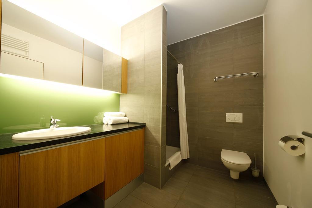 Modern Apartment With Lake View Balatonlelle Ruang foto